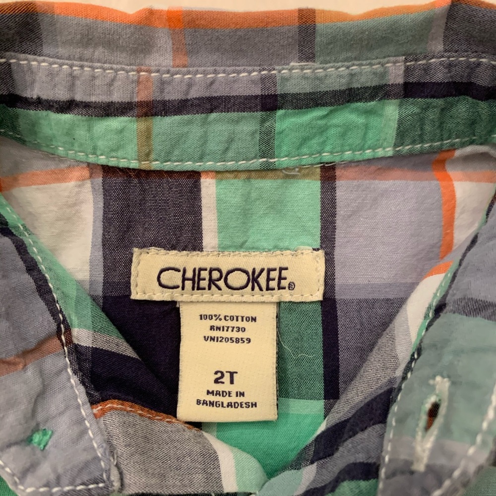 2T Boys Plaid Button down shirt - Picture 3 of 6